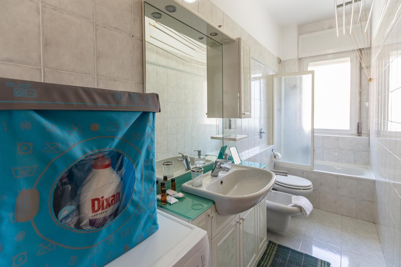Linate Airport Apartment Milão Exterior foto