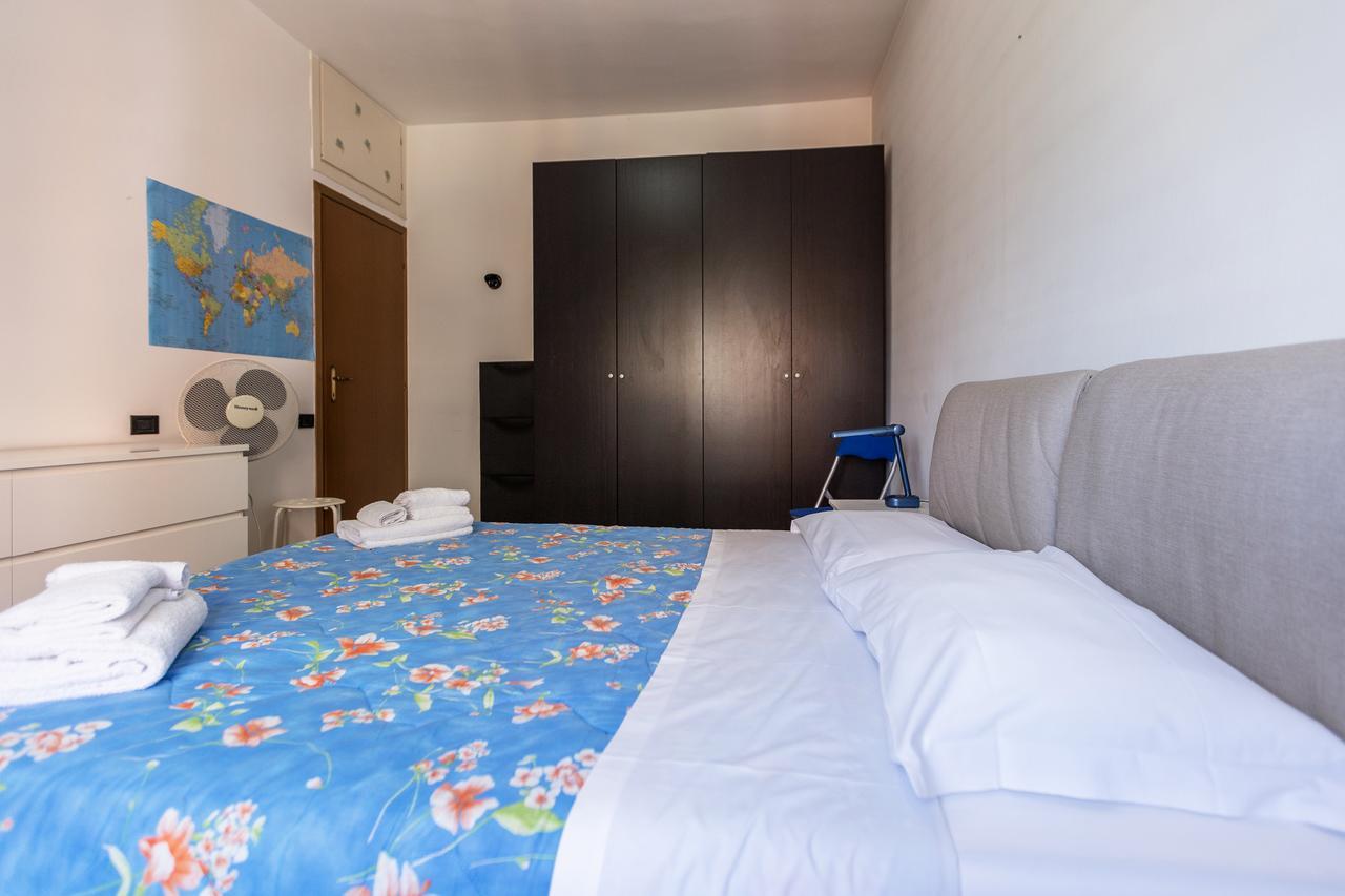 Linate Airport Apartment Milão Exterior foto